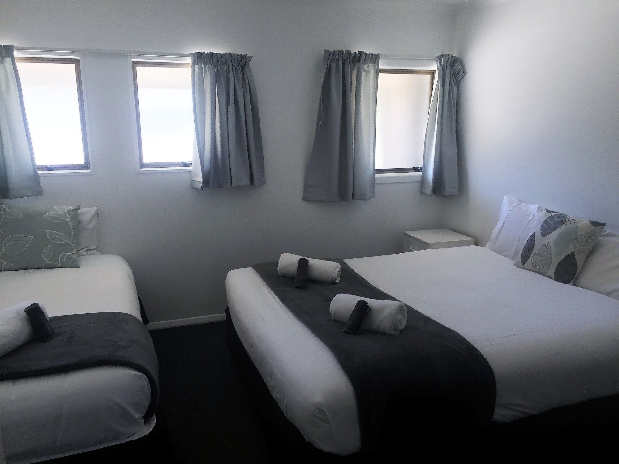 Fairway Motel & Apartments Wanaka Exterior photo